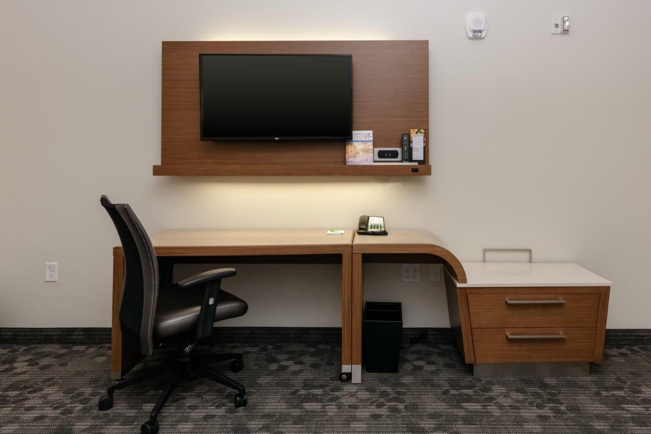 Courtyard By Marriott Savannah Airport Pooler Bagian luar foto
